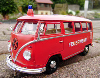 VW Feuerwehrauto T1 fr die Gartenbahn