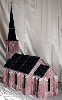 Neuheit 2011 von Prehm-Modellbahn -passend zum Friedhof eine Kirche